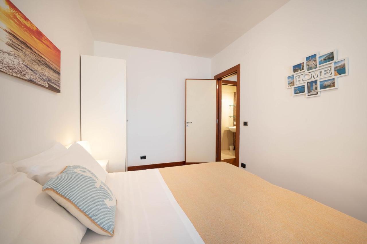 Апартаменти Wepuglia - Casa Sul Ponte Поліньяно-а-Маре Екстер'єр фото